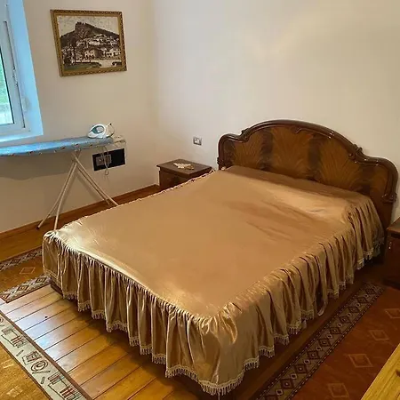 Villa Nahija E Tomorrit